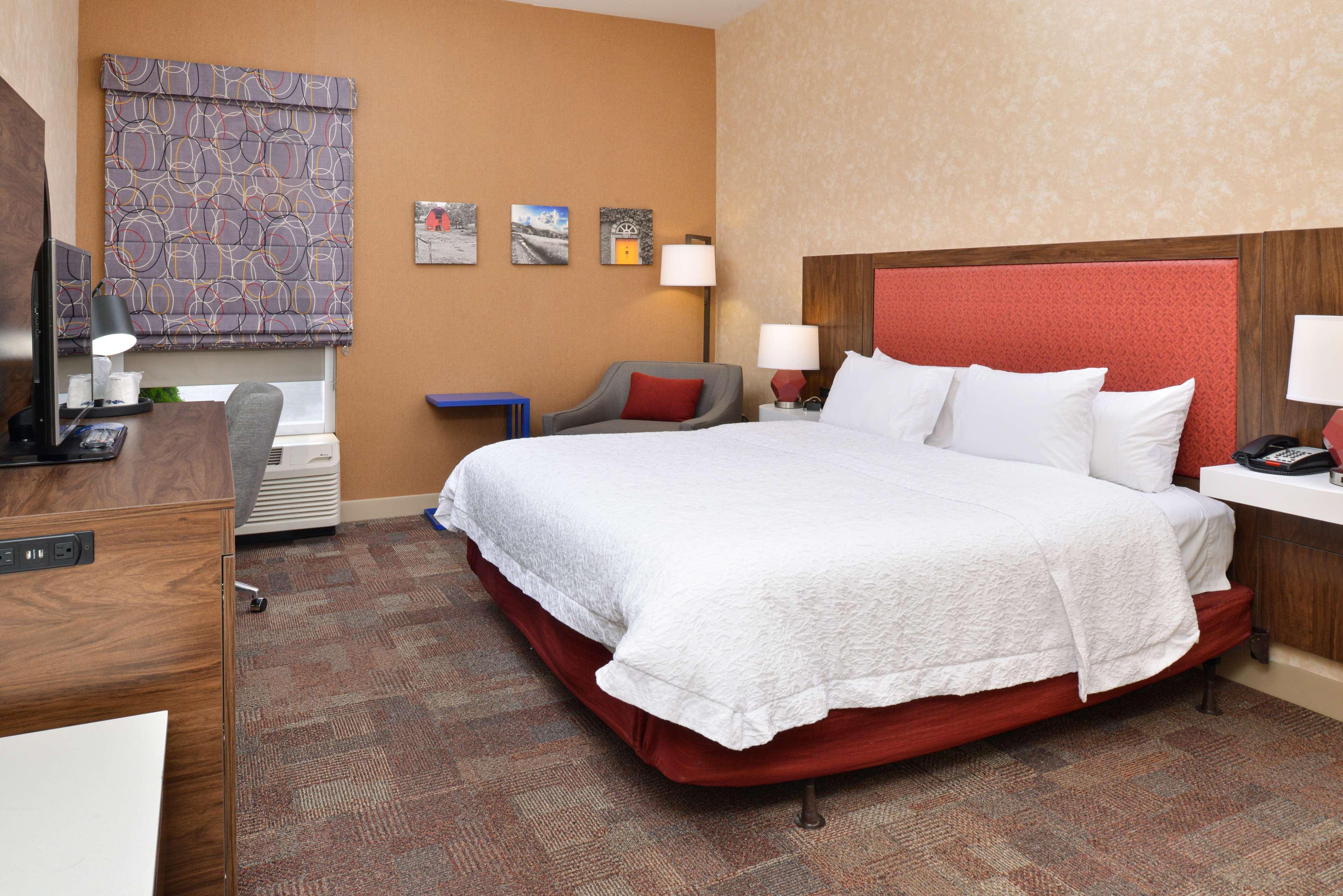 Hampton Inn ווית'וויל מראה חיצוני תמונה