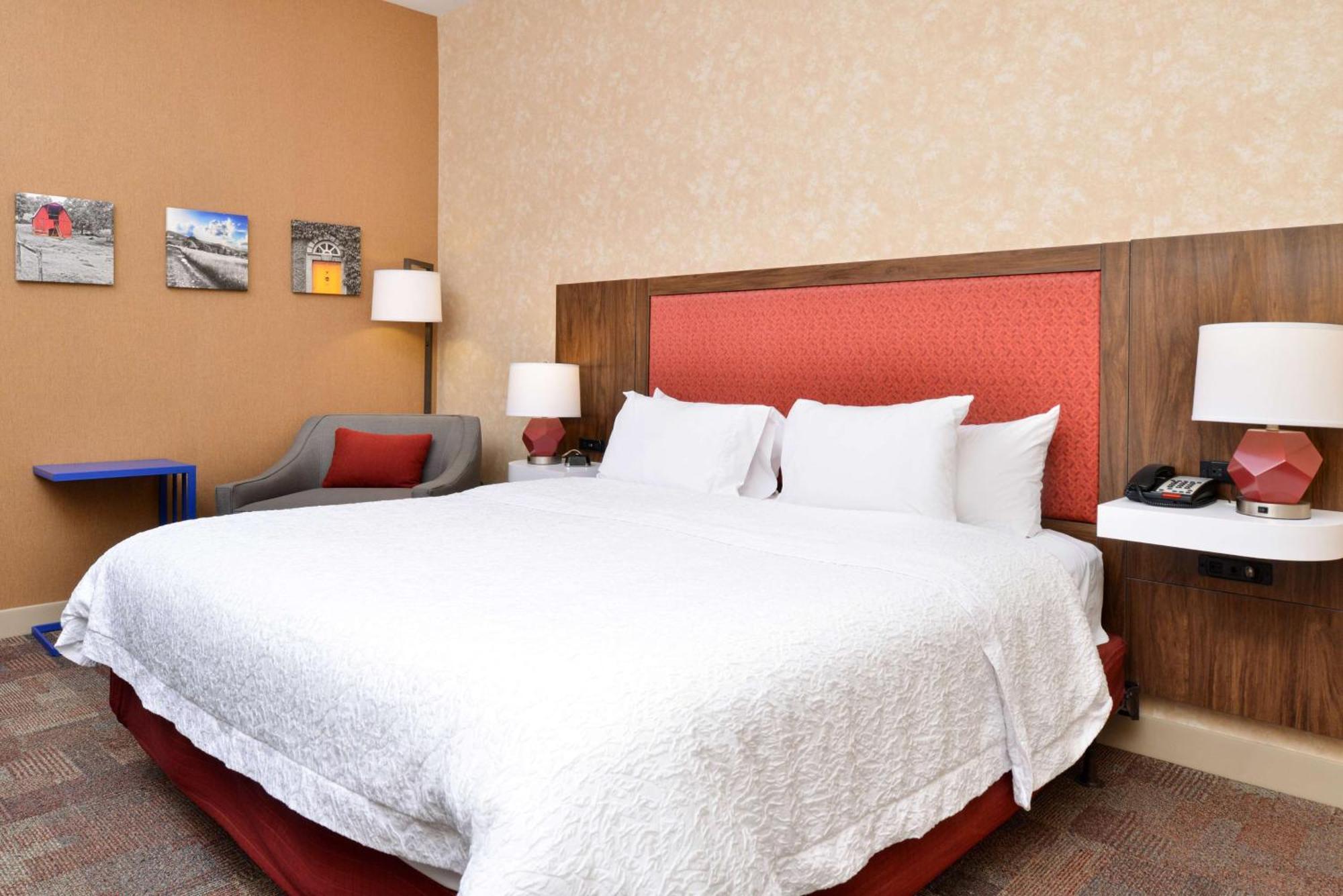 Hampton Inn ווית'וויל מראה חיצוני תמונה