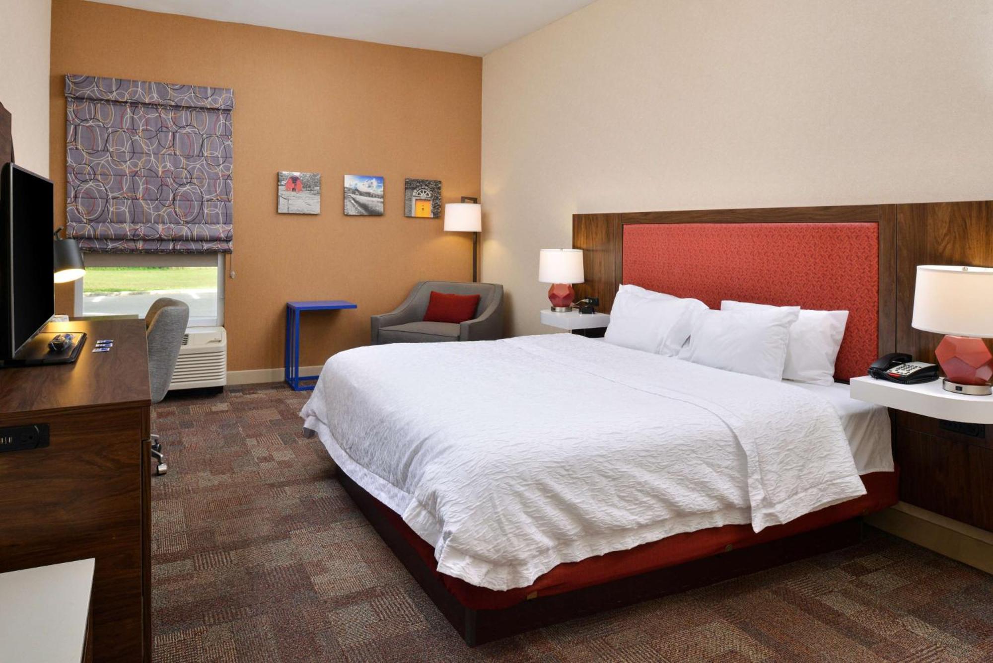 Hampton Inn ווית'וויל מראה חיצוני תמונה